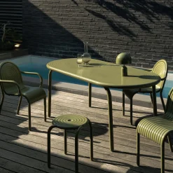 Groove Obround Table