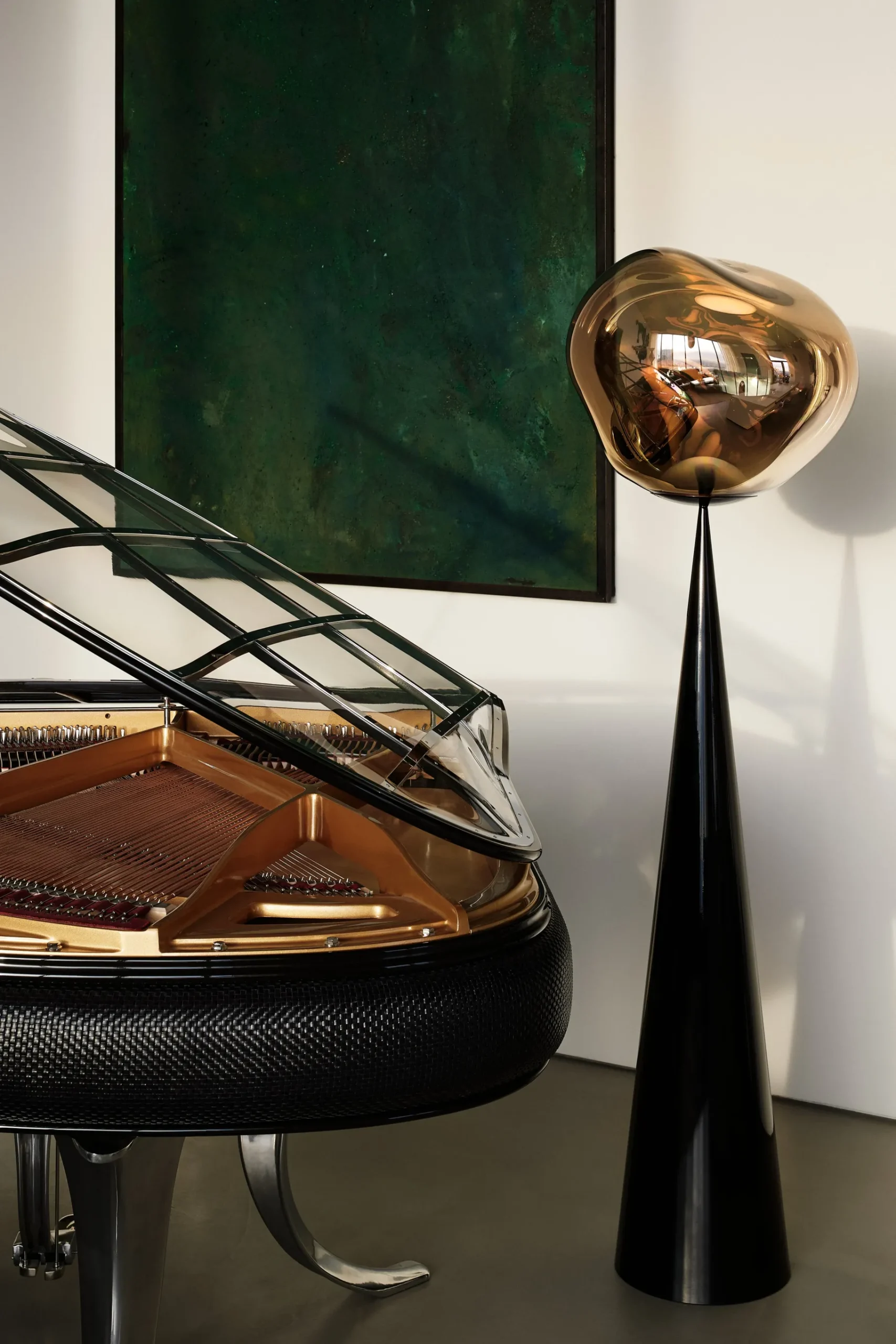 Melt Cone Fat Floor Light