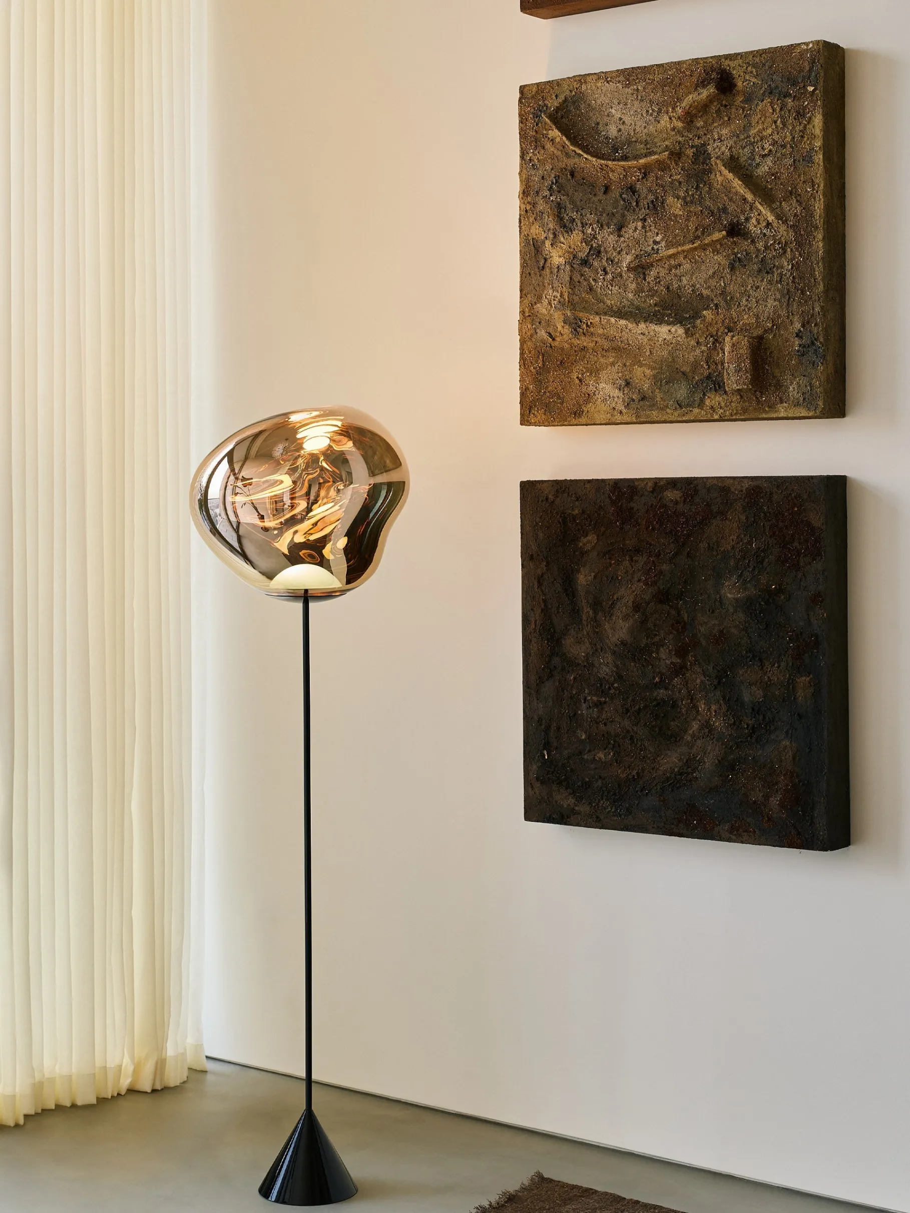 Melt Cone Slim Floor Light