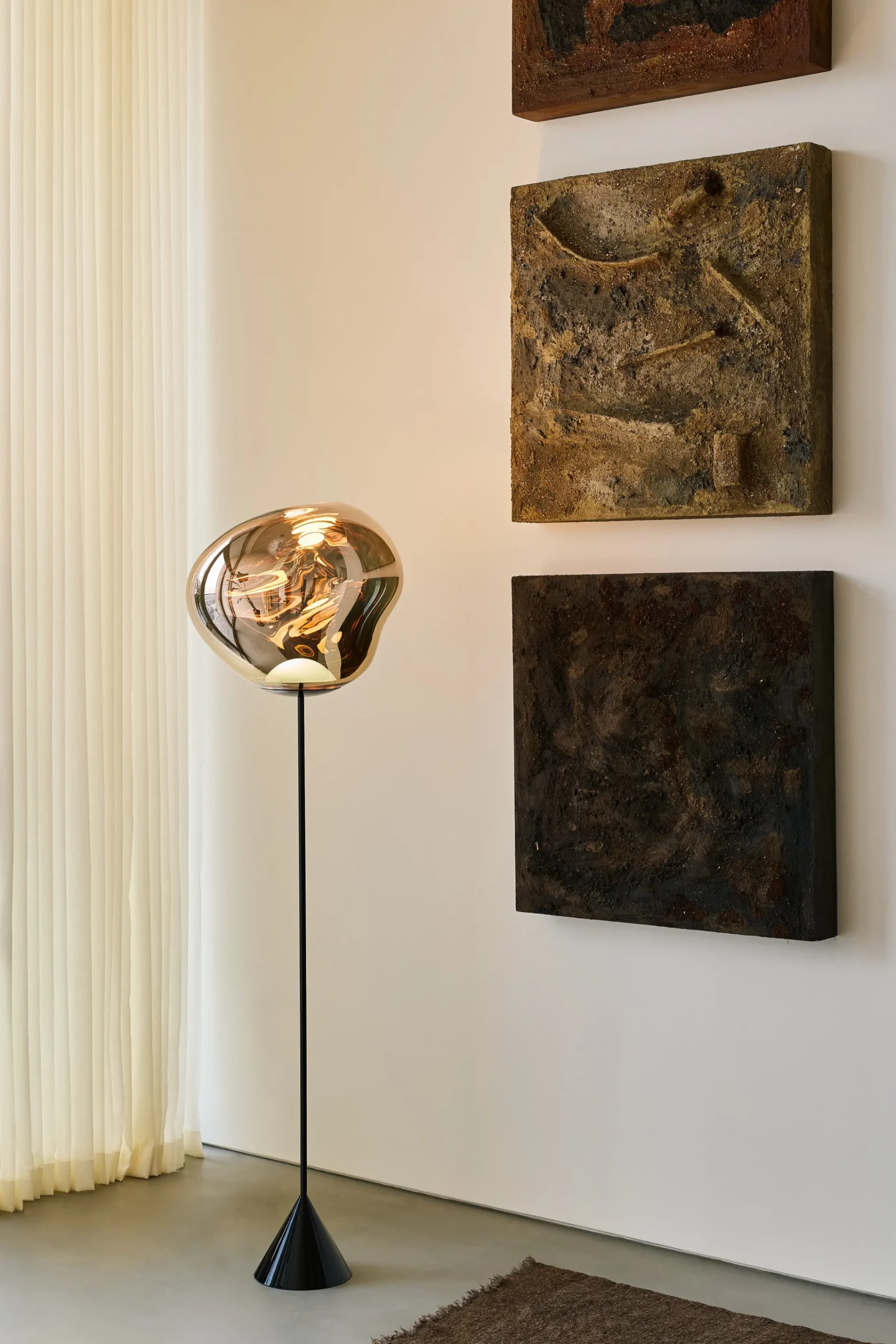 Melt Cone Slim Floor Light