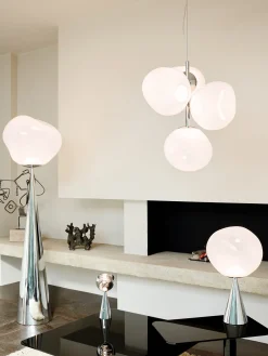 Melt Opal Table Light