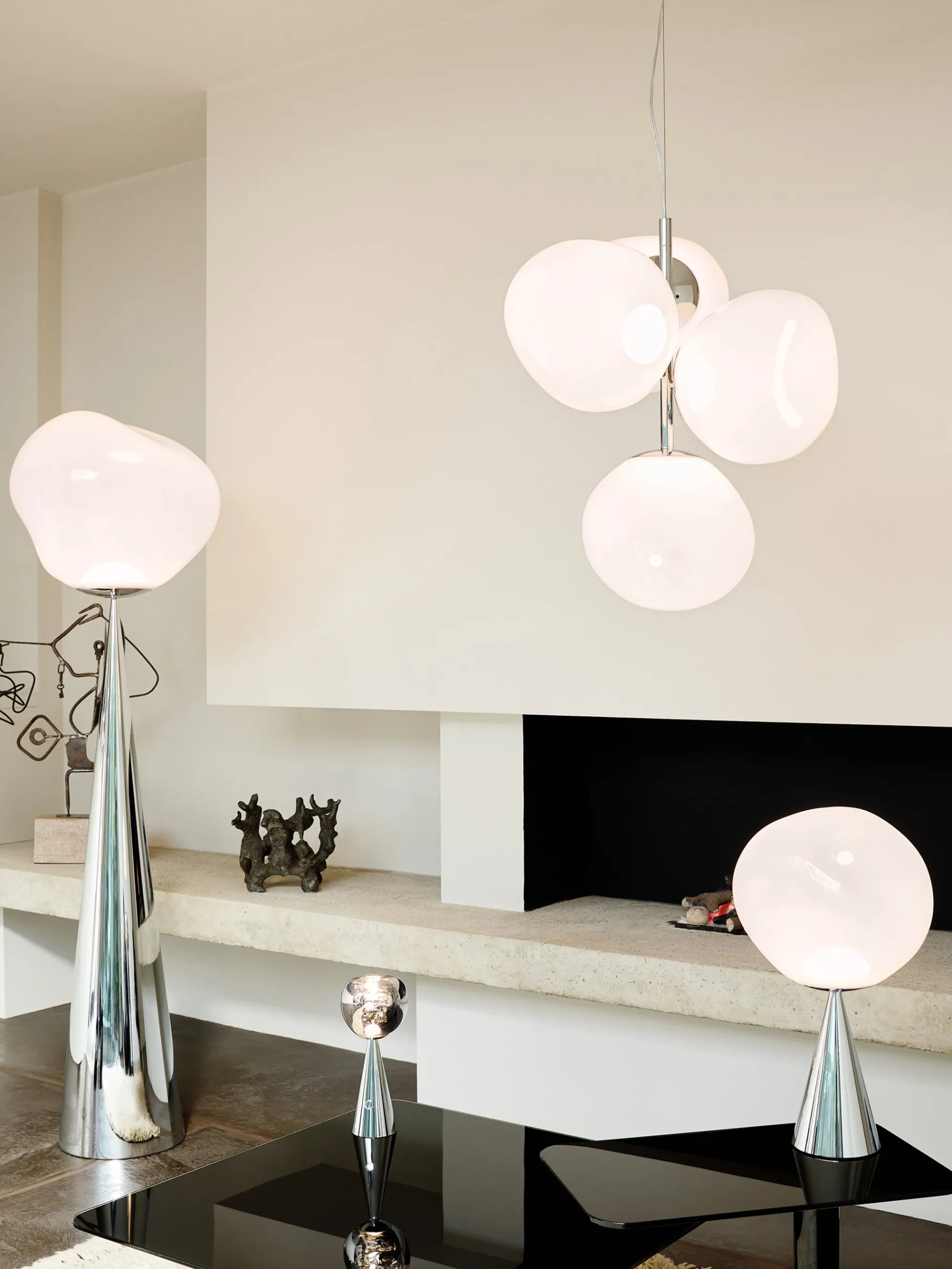 Melt Opal Table Light