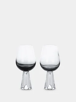 Tank Wine Glasses Set